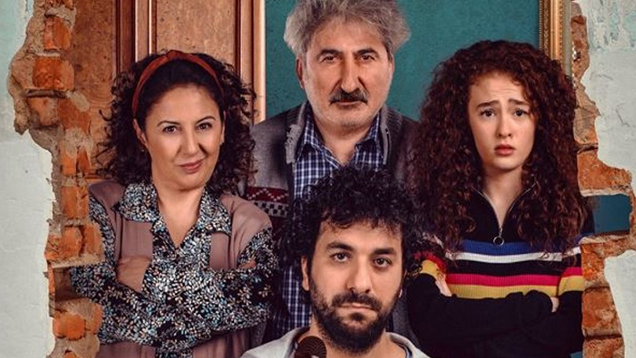 Bir Yeraltı Sit-com'u Beğenildi!